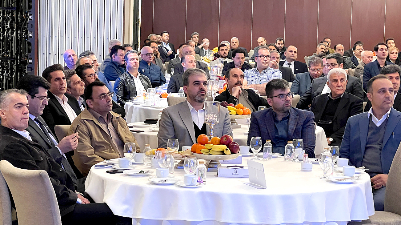 گردهمایی پایان سال نمایندگان چینی‌کُرد 1403